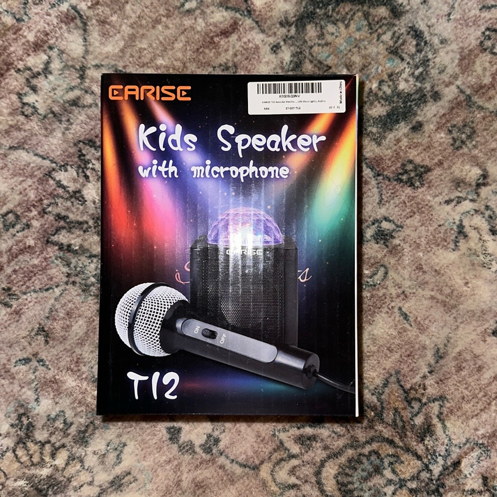 Earise mini kids karaoke machine